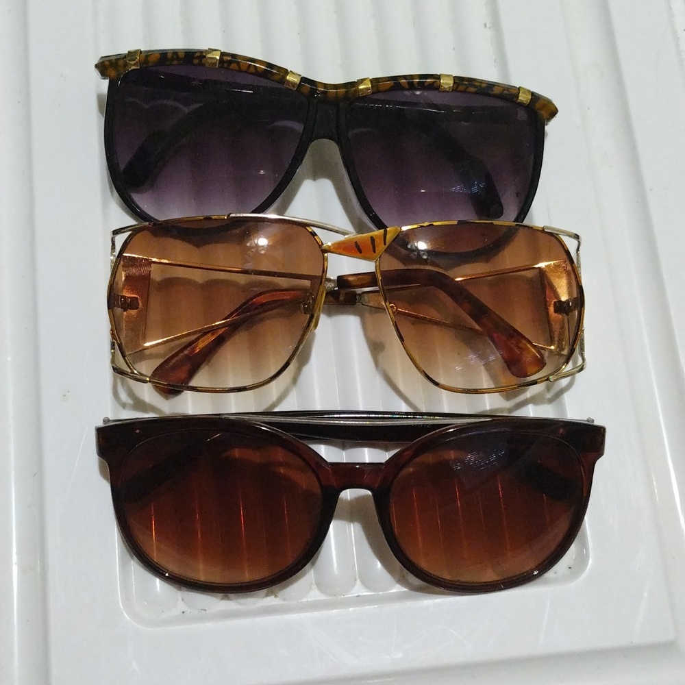 3 unbranded sunglasses lot